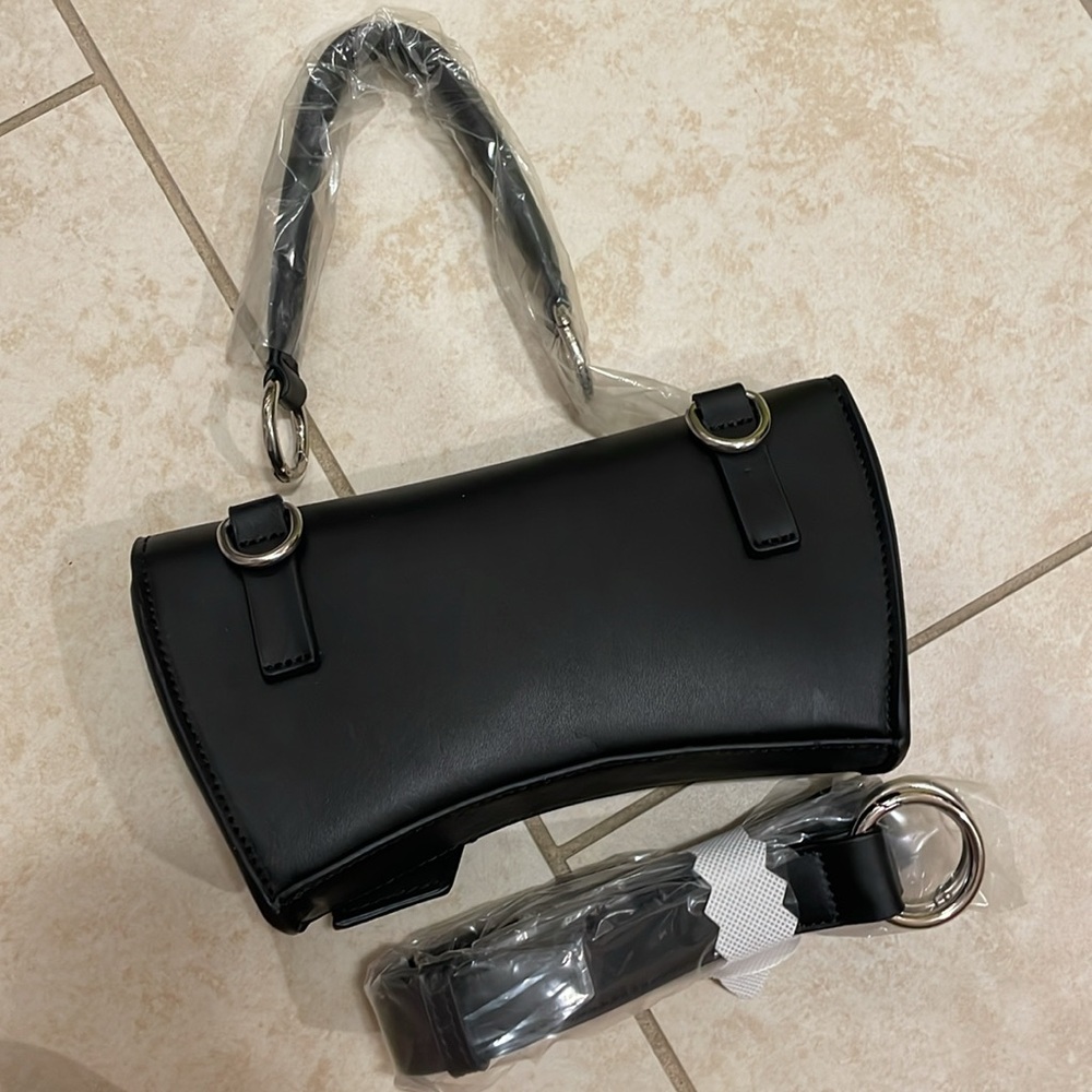 Minimal Bag View 3